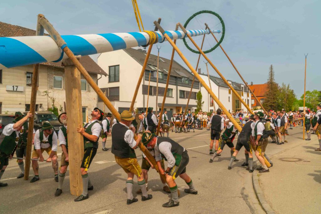 Maibaum Feier
